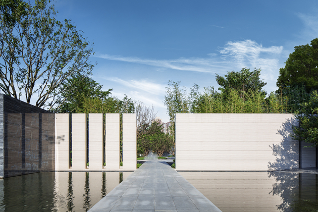 佛山江山云著 1.jpg