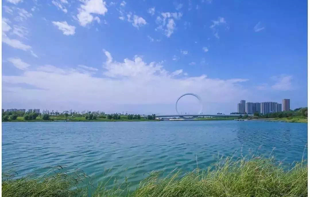 1589981031917151.jpg 蝶湖實景圖1.jpg